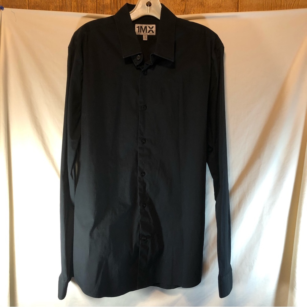 1 MX Express Men’s black fitted long sleeve button down shirt XL 17– 17 1/2